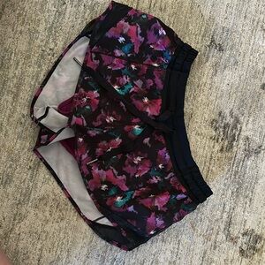 Hotty Hot Lululemon shorts